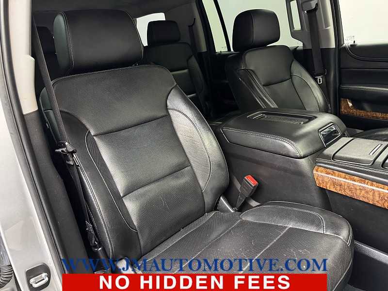 Used 2020 Chevrolet Suburban Premier image 24