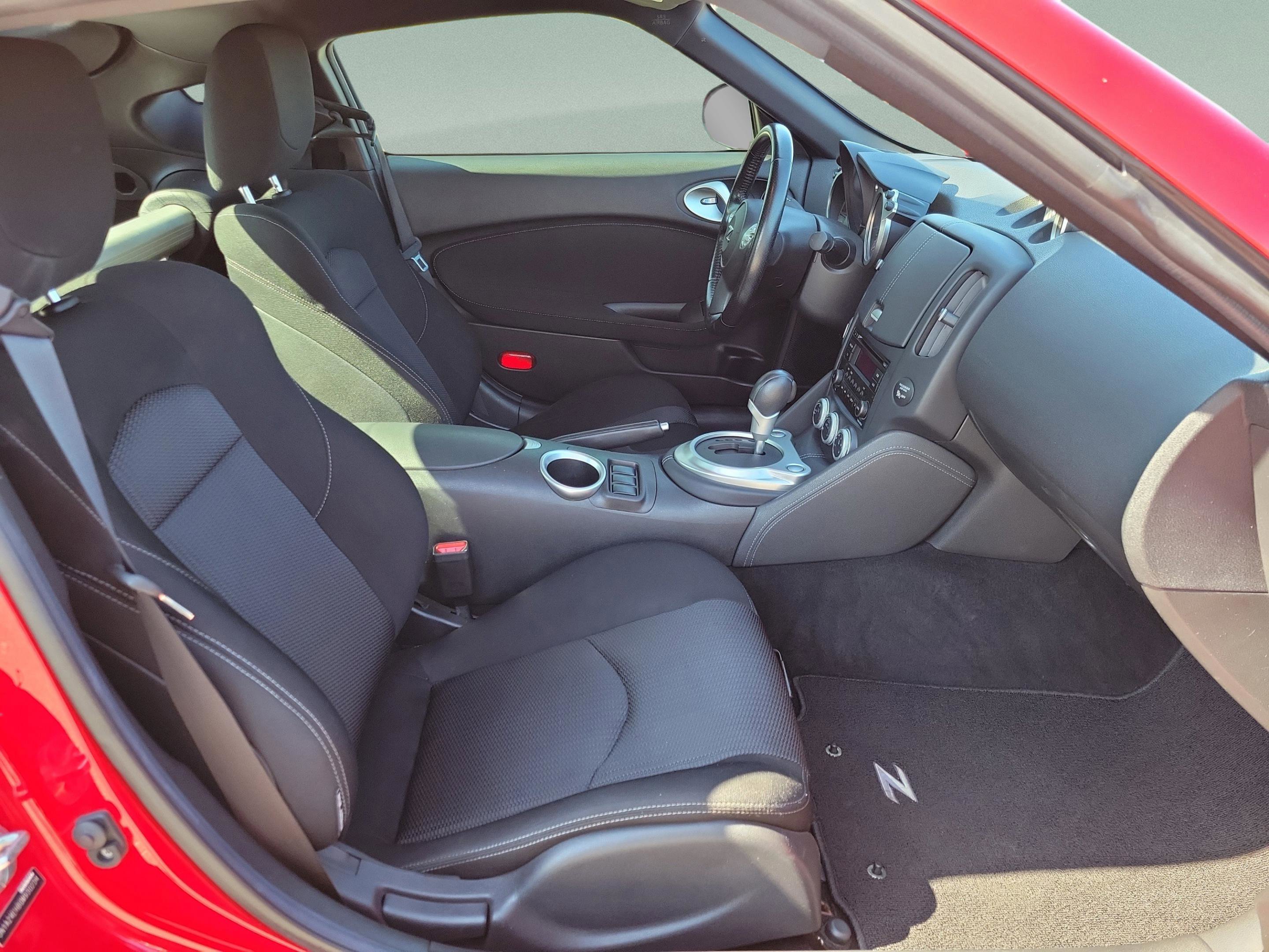 Used 2016 Nissan 370Z Coupe image 26