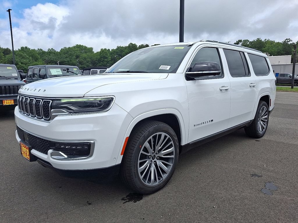 New 2025 Jeep Wagoneer L Series II AWD/4WD image 2