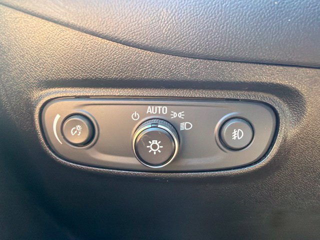 Used 2019 Chevrolet Equinox Premier FWD image 29