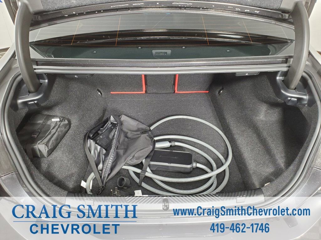 Used 2025 BMW M5 w/ Executive Package image 19