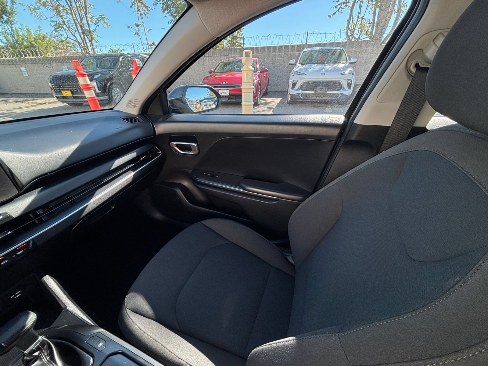 Used 2026 Kia K4 FWD image 34