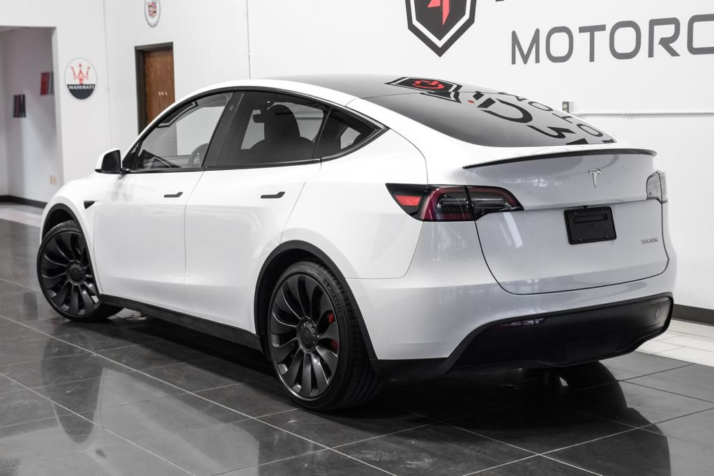 Used 2023 Tesla Model Y Long Range AWD/4WD image 11
