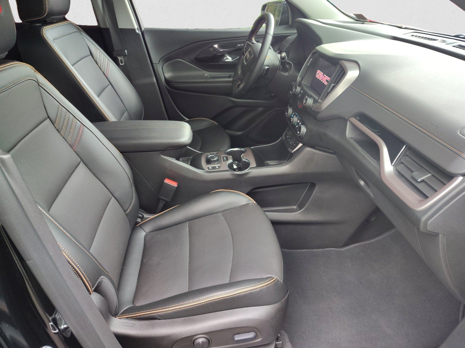 Used 2023 GMC Terrain AT4 w/ Tech Package AWD/4WD image 20