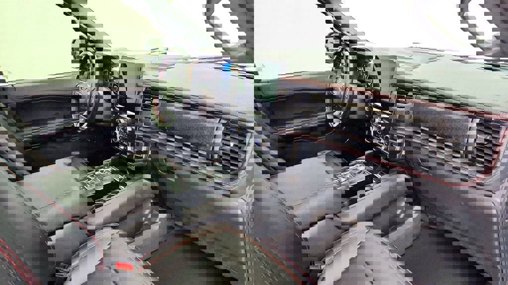 Used 2023 Ford Expedition Limited image 27