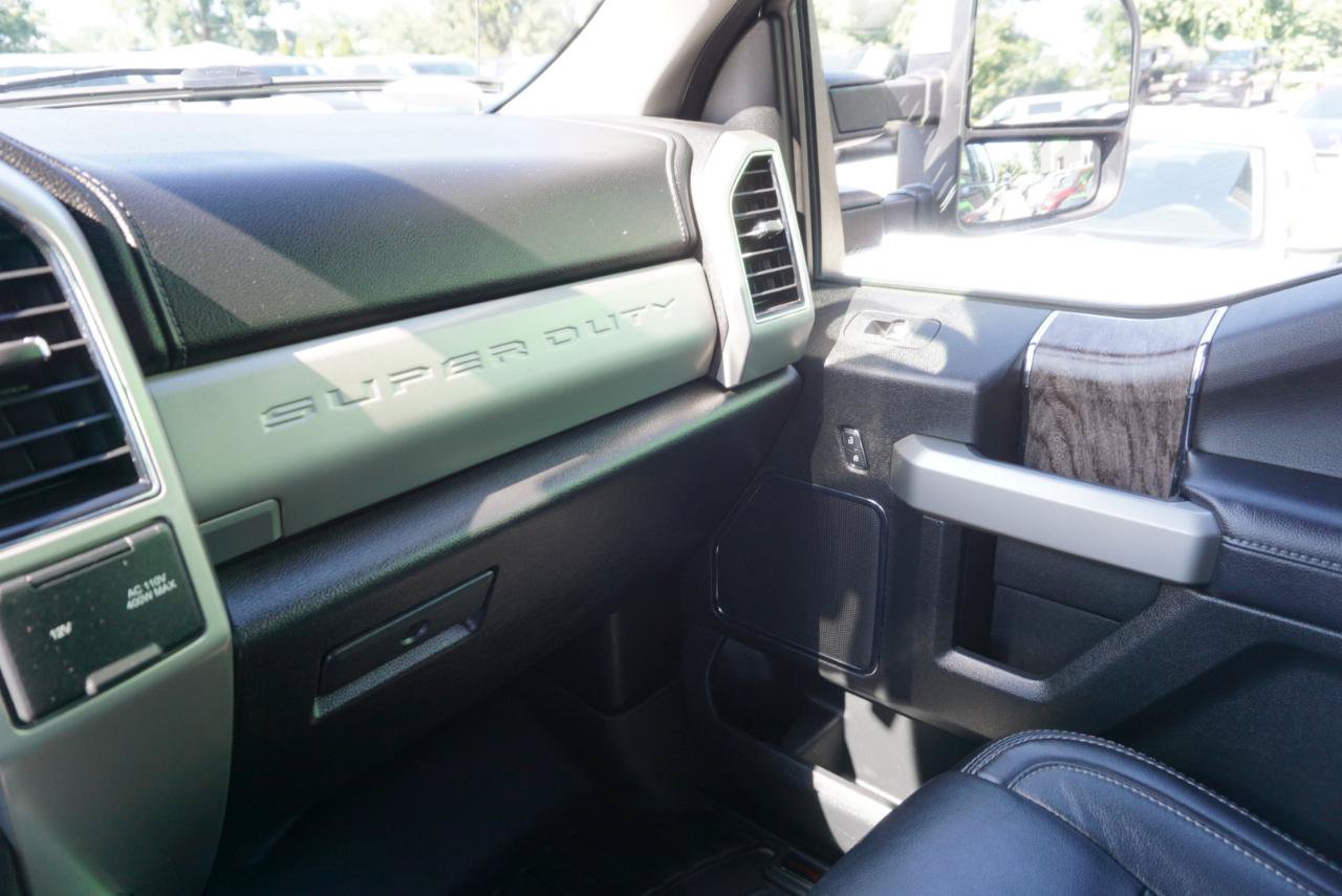 Used 2019 Ford F250 Lariat w/ Lariat Ultimate Package AWD/4WD image 28