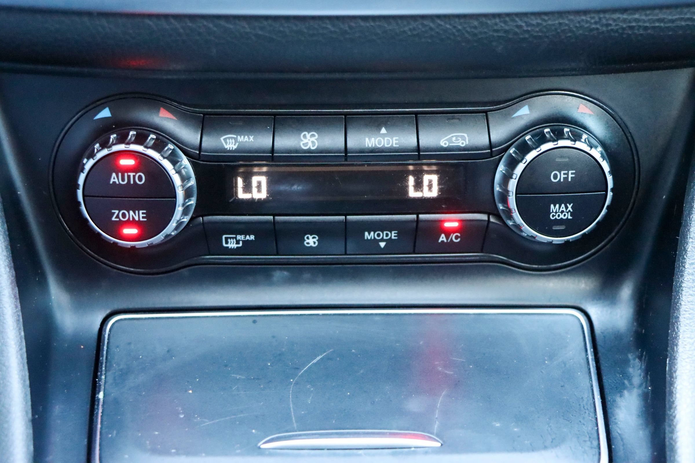 Used 2018 Mercedes-Benz GLA 250 image 40