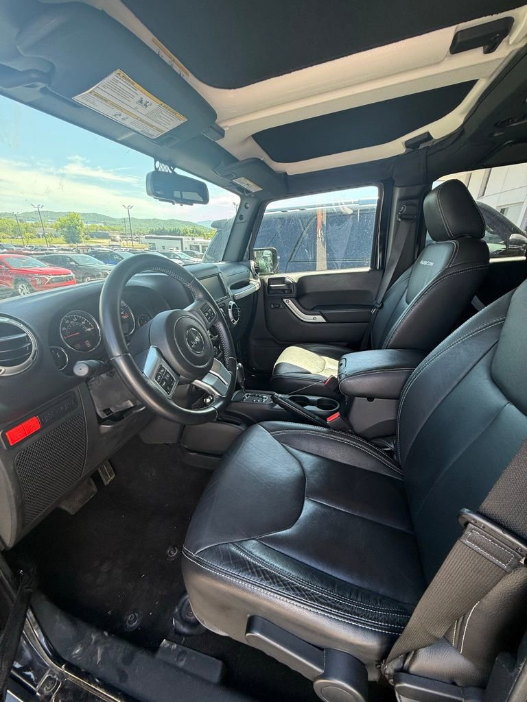 Used 2016 Jeep Wrangler Unlimited Rubicon image 5