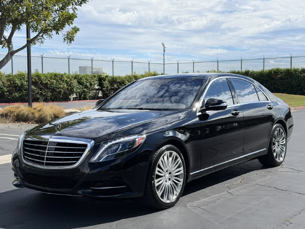 Used 2017 Mercedes-Benz S 550 Sedan image 1