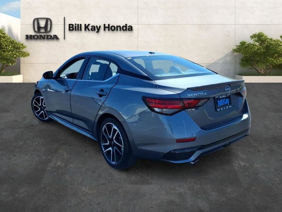 Used 2024 Nissan Sentra SR w/ SR Premium Package FWD image 6