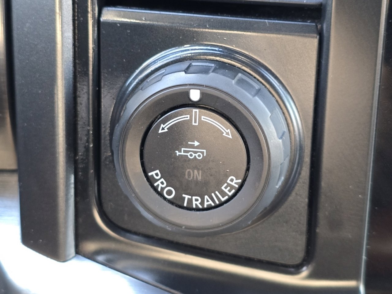 Used 2021 Ford F150 Lariat w/ Equipment Group 502A High image 10