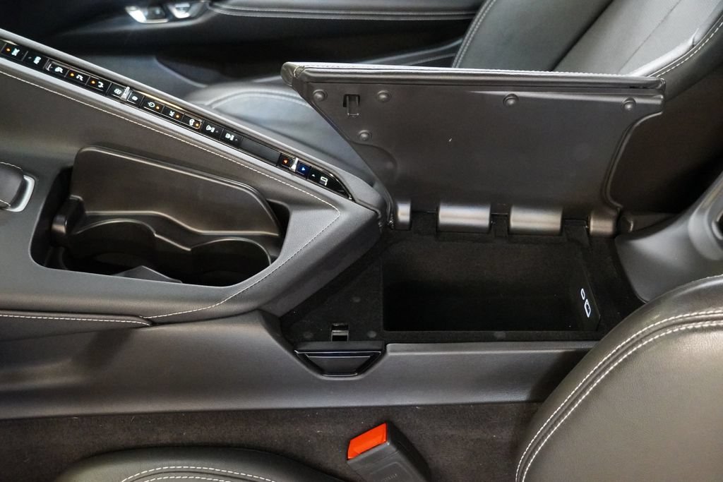 Used 2024 Chevrolet Corvette Z06 RWD image 28