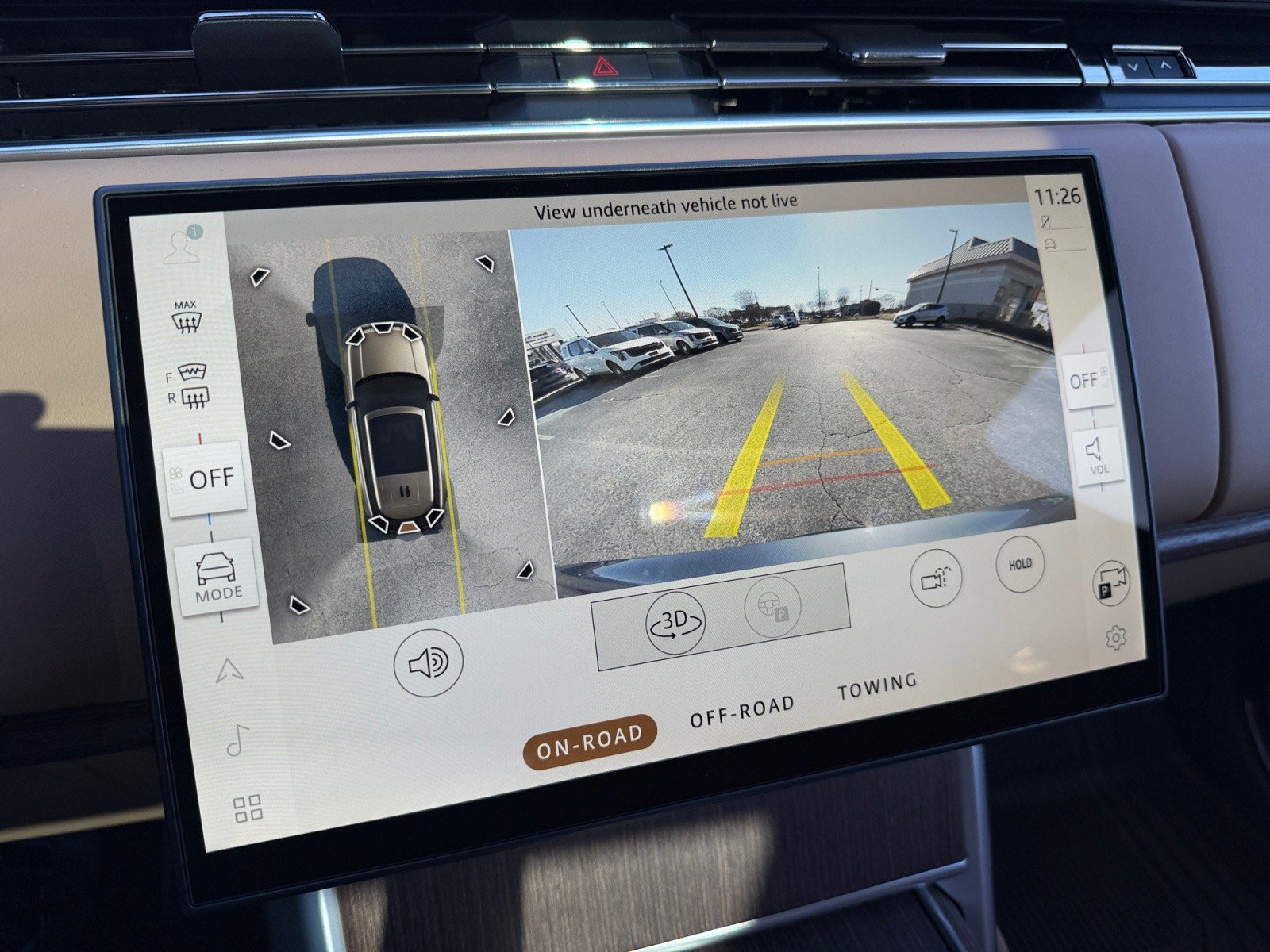 New 2026 Land Rover Range Rover Long Wheelbase SE image 17