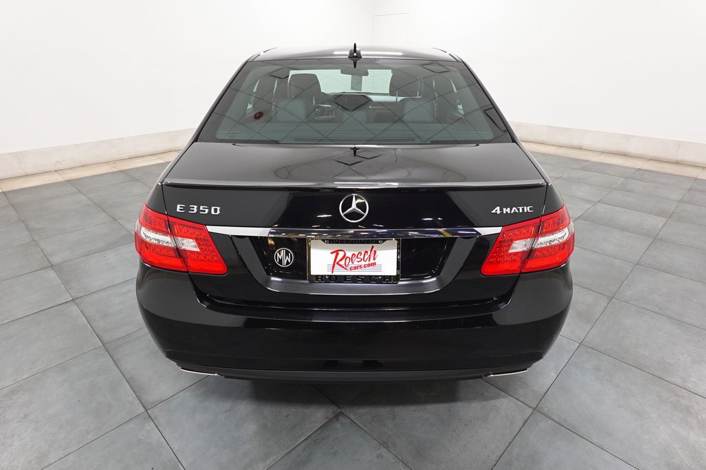 Used 2013 Mercedes-Benz E 350 4MATIC Sedan image 4