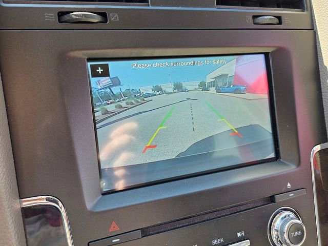 Used 2016 Lincoln Navigator Select AWD/4WD image 24
