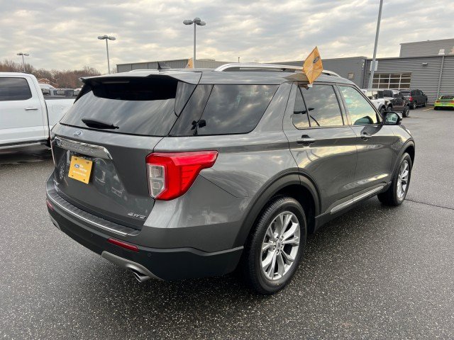 Certified 2023 Ford Explorer Limited w/ Equipment Group 301A AWD/4WD image 7