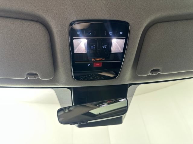 Used 2024 Hyundai Santa Fe Limited image 24