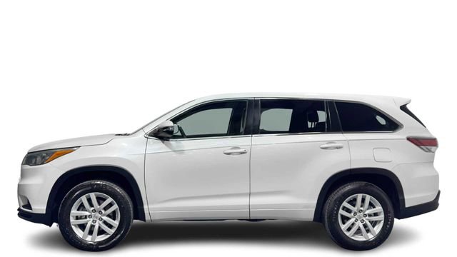 Used 2015 Toyota Highlander LE FWD image 1
