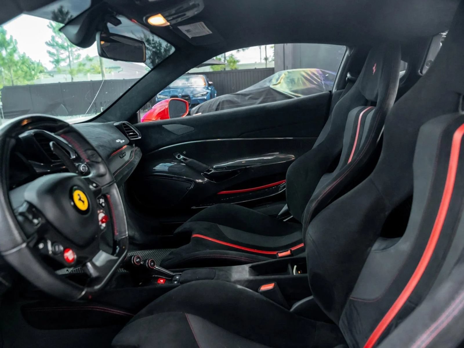Used 2019 Ferrari 488 Pista Coupe RWD image 40