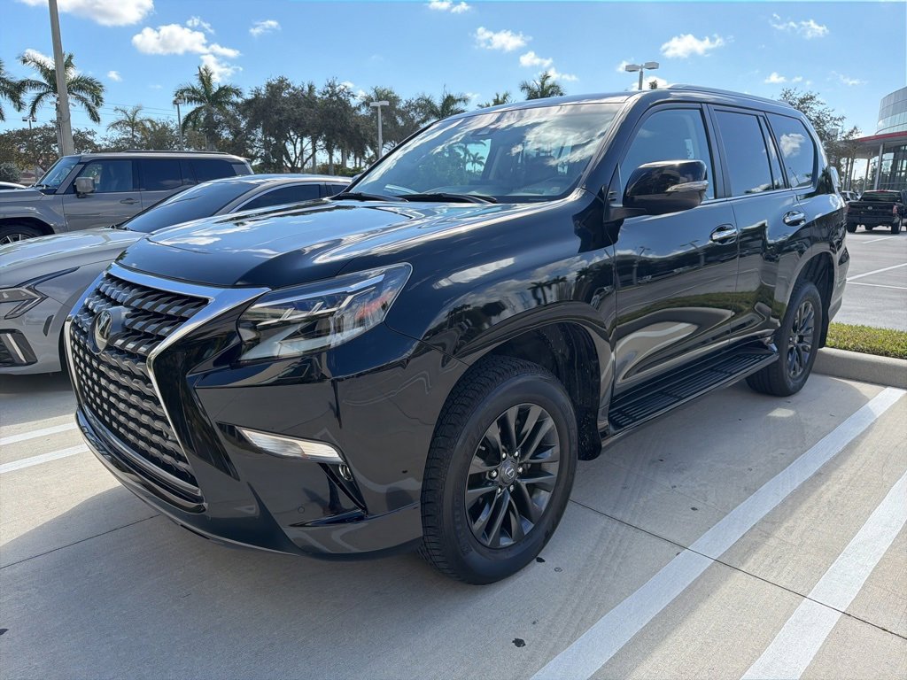 Used 2023 Lexus GX 460 Premium w/ Premium Package image 9