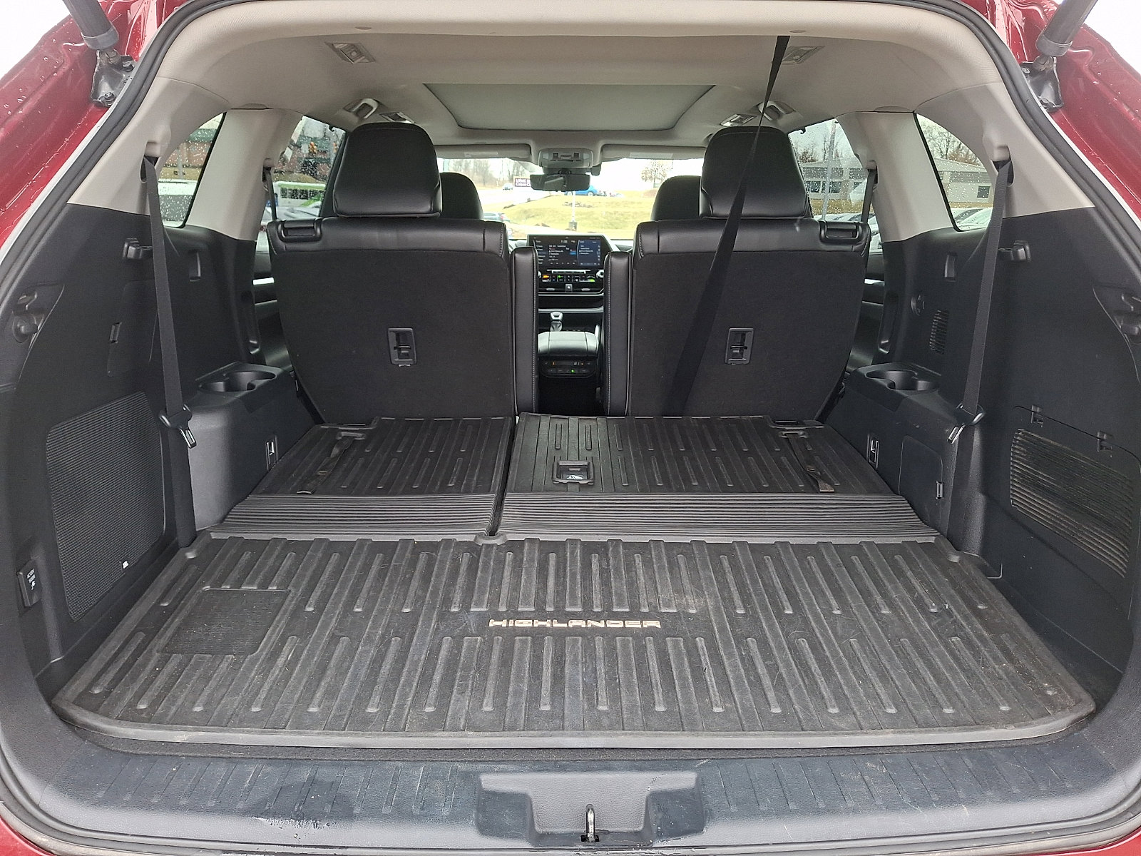 Used 2022 Toyota Highlander Platinum image 32