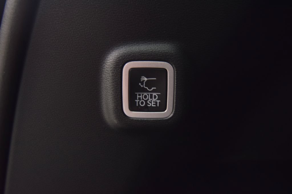 New 2026 Jeep Cherokee Overland AWD/4WD image 41