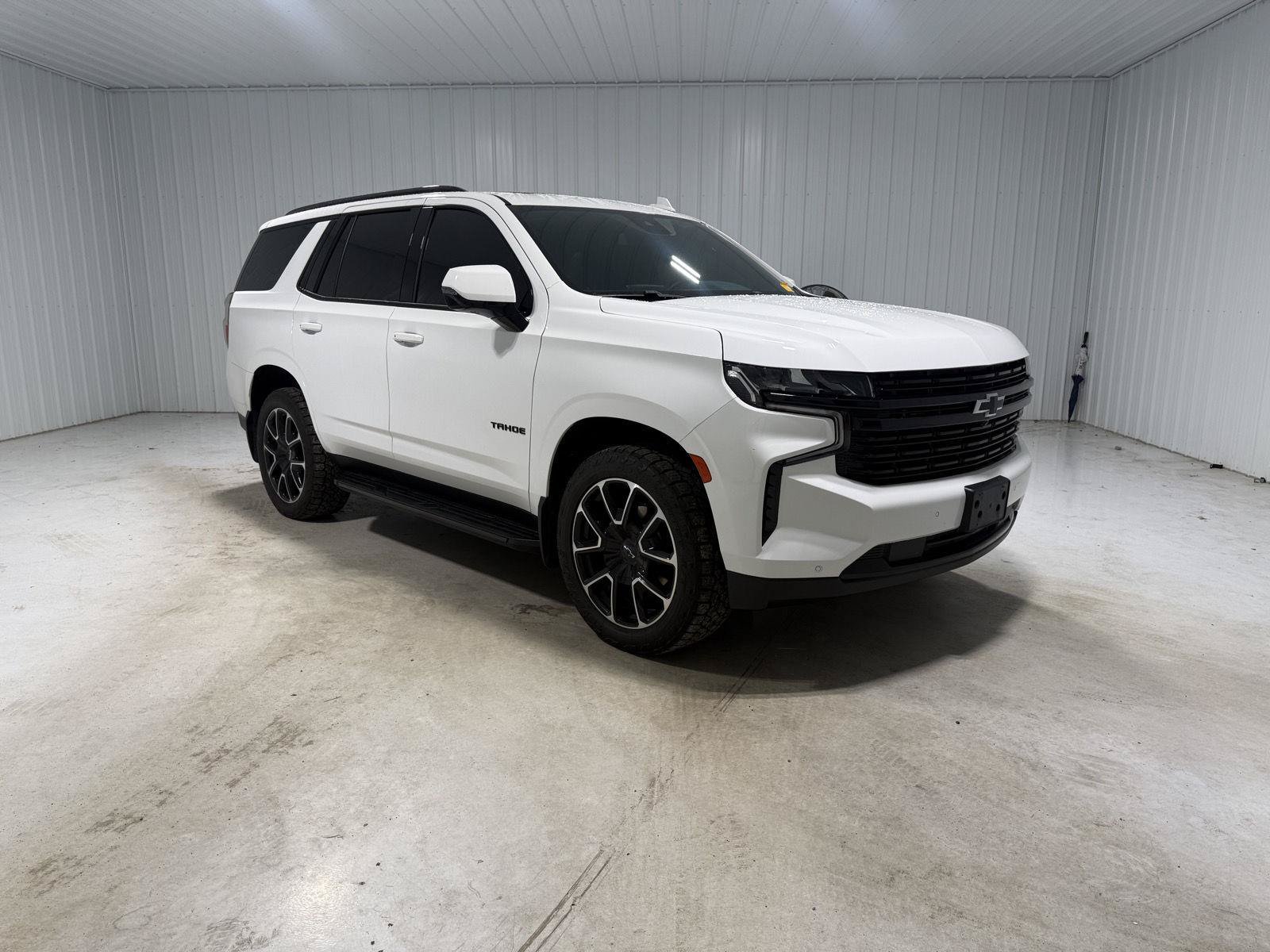 Used 2024 Chevrolet Tahoe RST w/ Luxury Package AWD/4WD image 8
