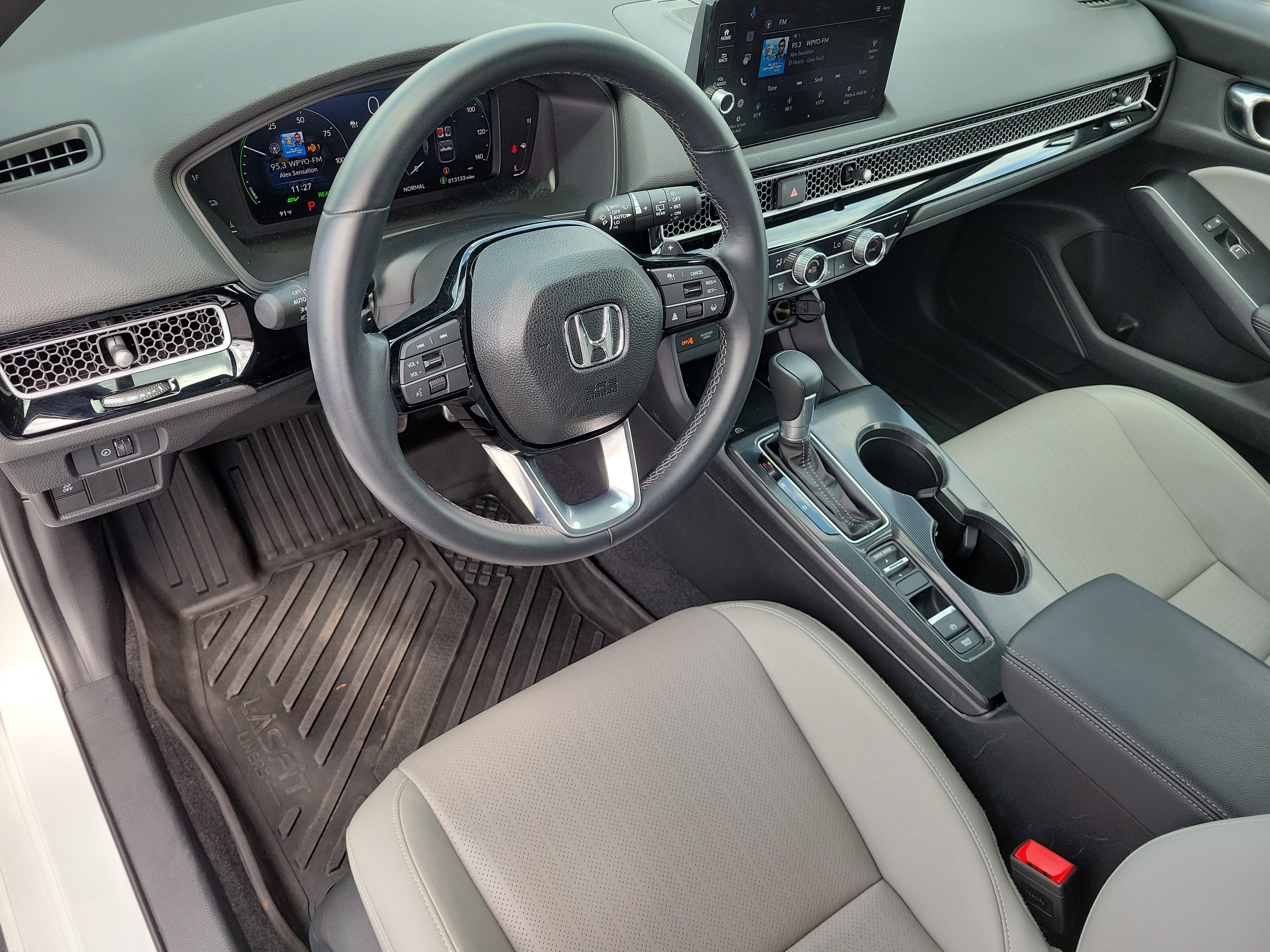 Used 2025 Honda Civic Sport Touring image 14