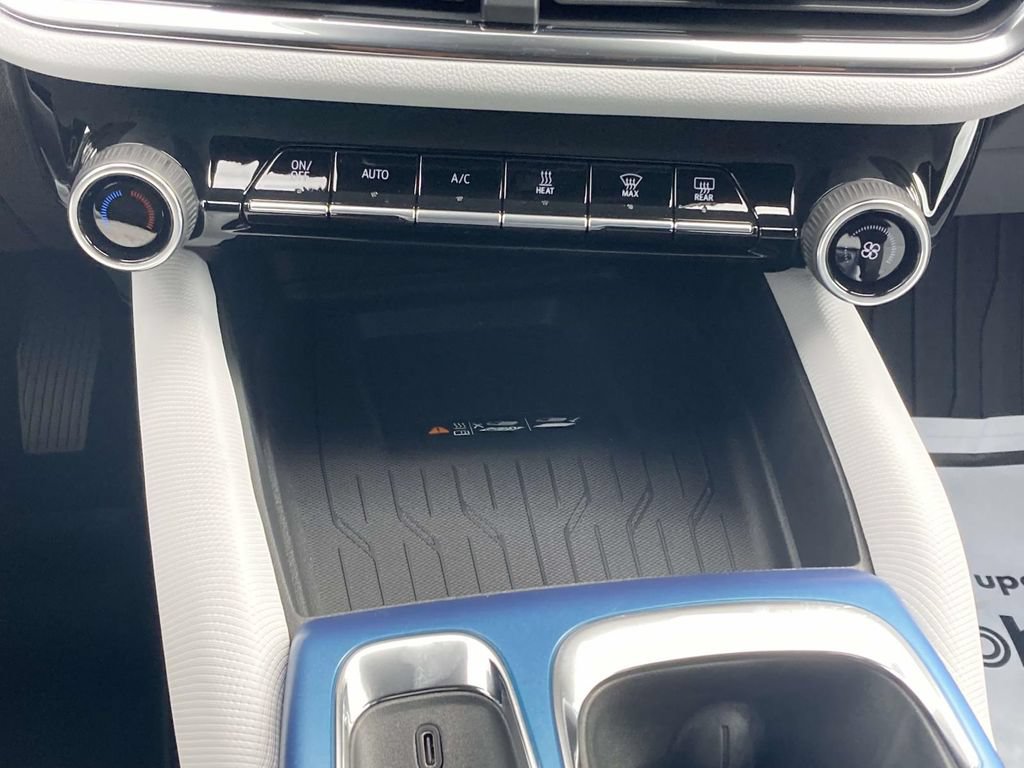 New 2026 Chevrolet Equinox EV LT AWD/4WD image 22