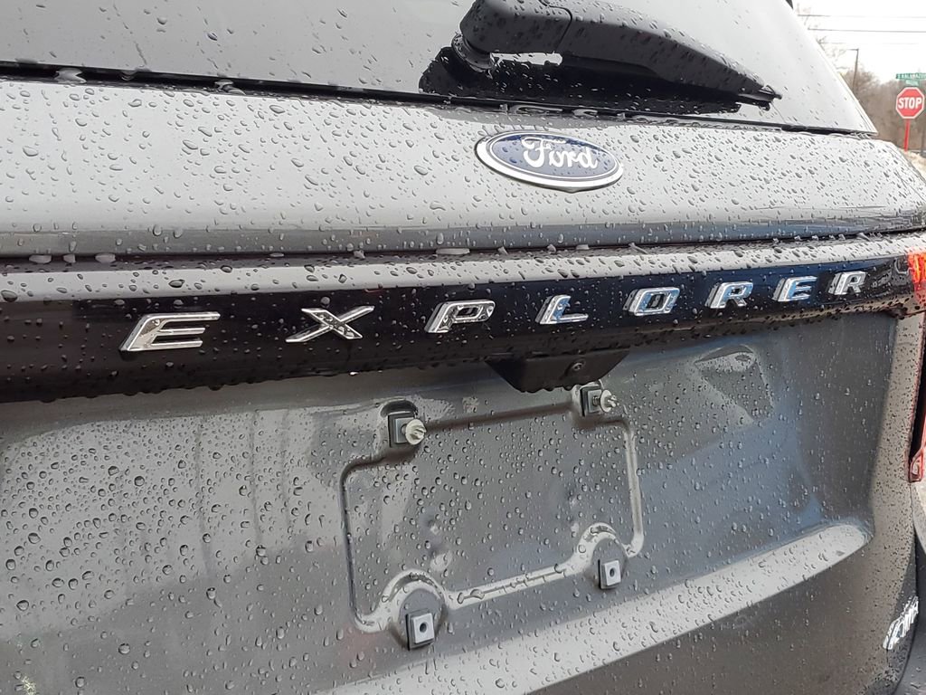 New 2026 Ford Explorer Active w/ Active Comfort Package image 6