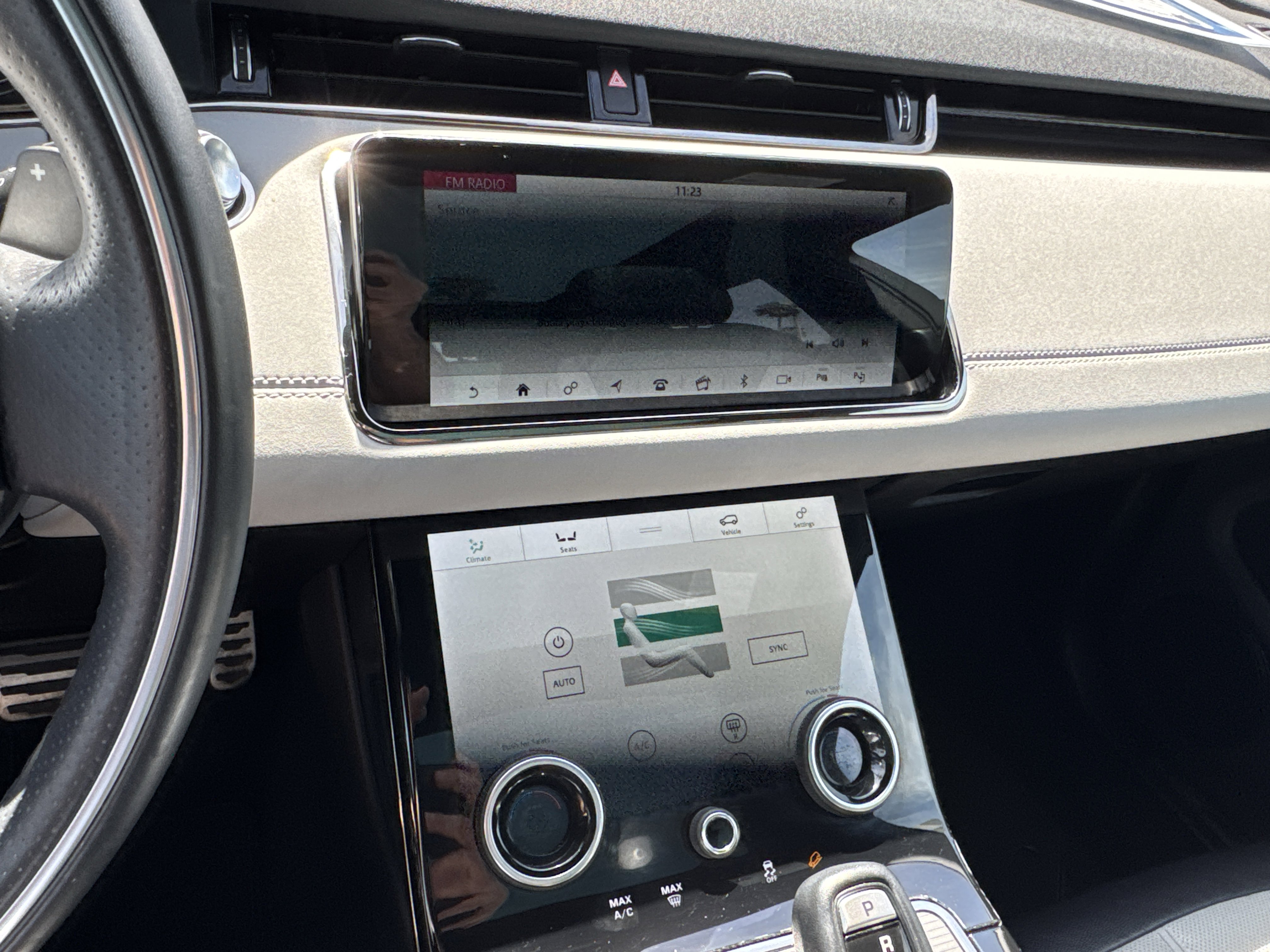 Used 2020 Land Rover Range Rover Evoque First Edition image 13