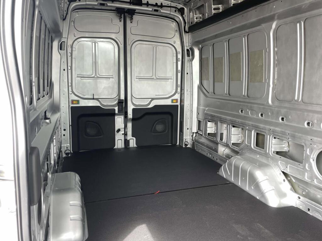 New 2026 Ford Transit 350 148 High Roof Extended RWD image 21