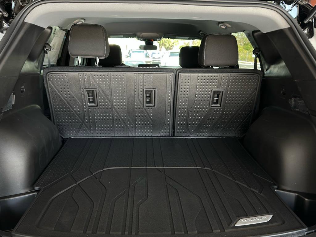 New 2025 Chevrolet Blazer LT w/ Midnight/Sport Edition image 38