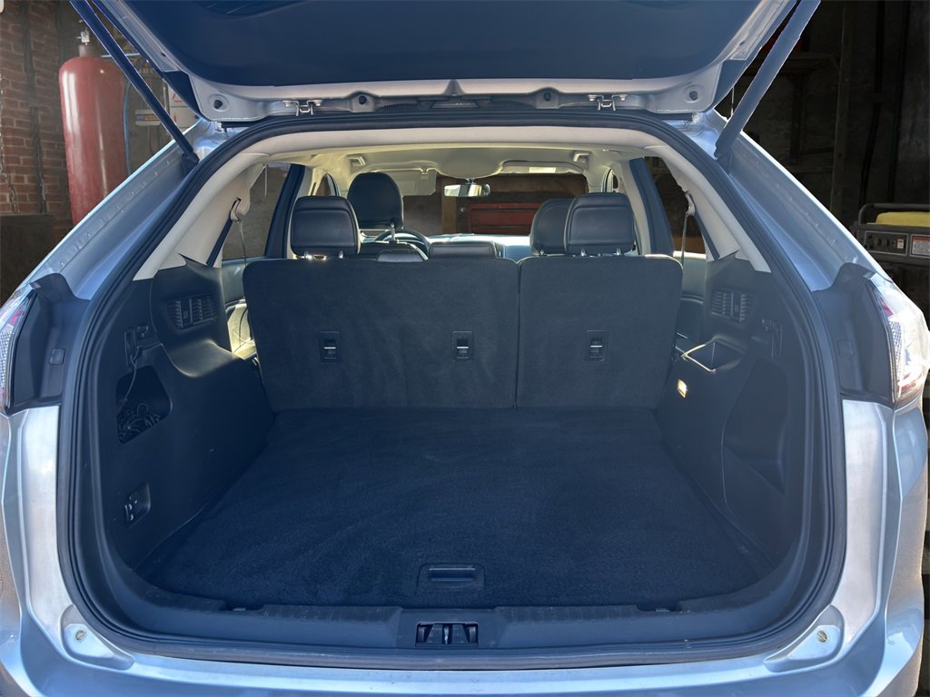 Certified 2017 Ford Edge SEL w/ Equipment Group 201A image 36