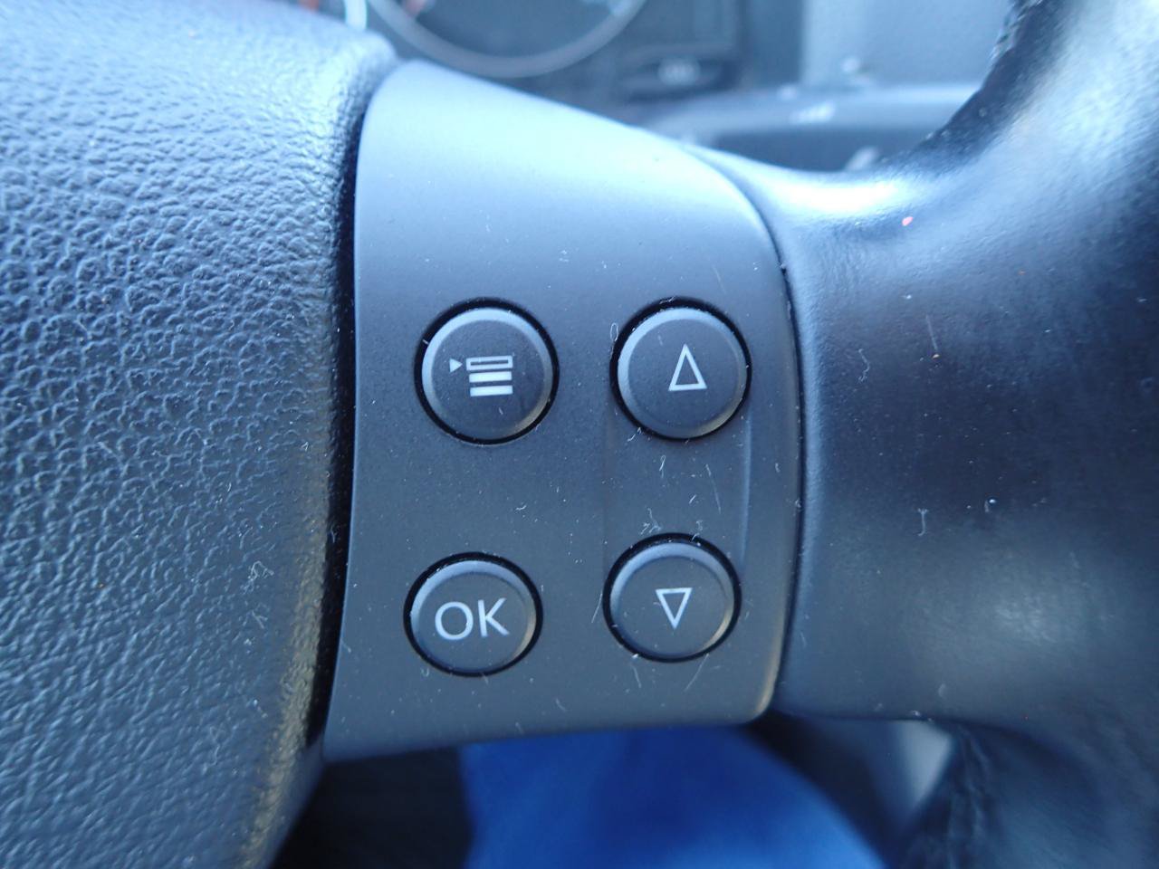 Used 2009 Volkswagen Jetta TDI FWD image 16