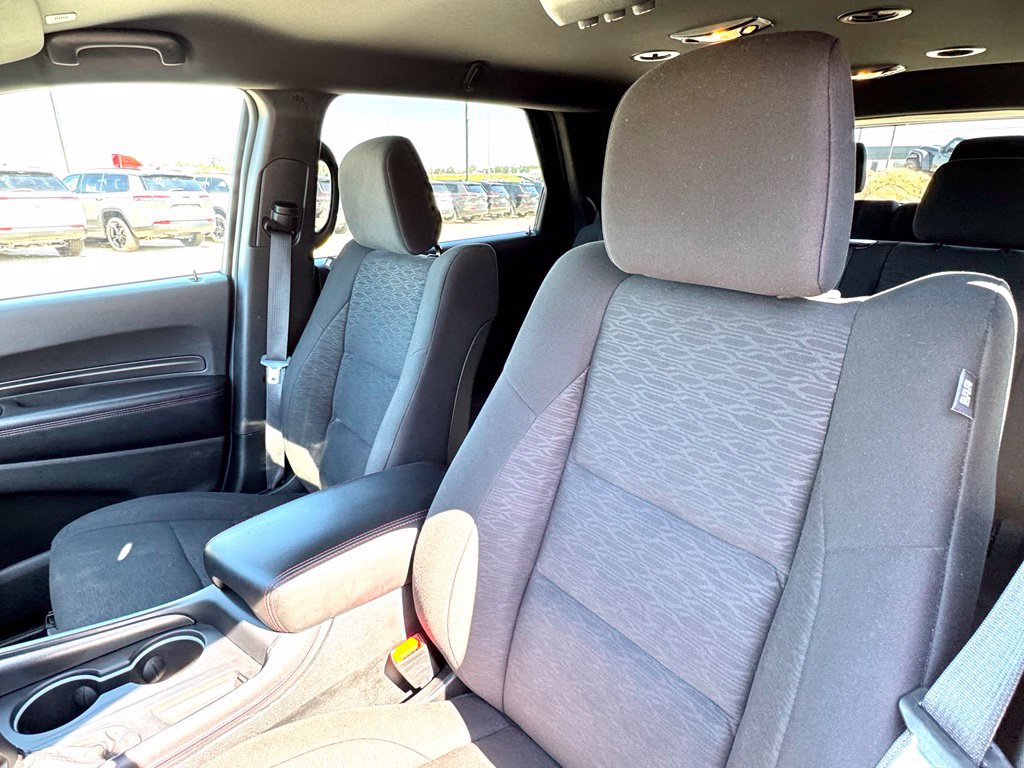 Used 2025 Dodge Durango GT RWD image 12
