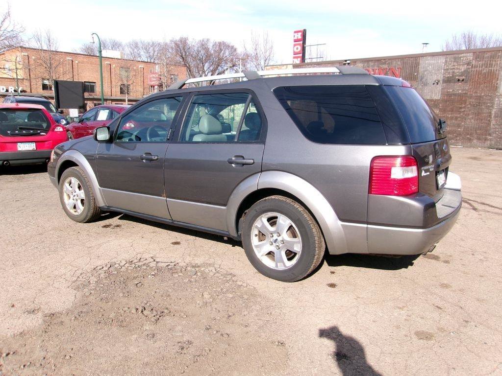 Used 2006 Ford Freestyle SEL image 4