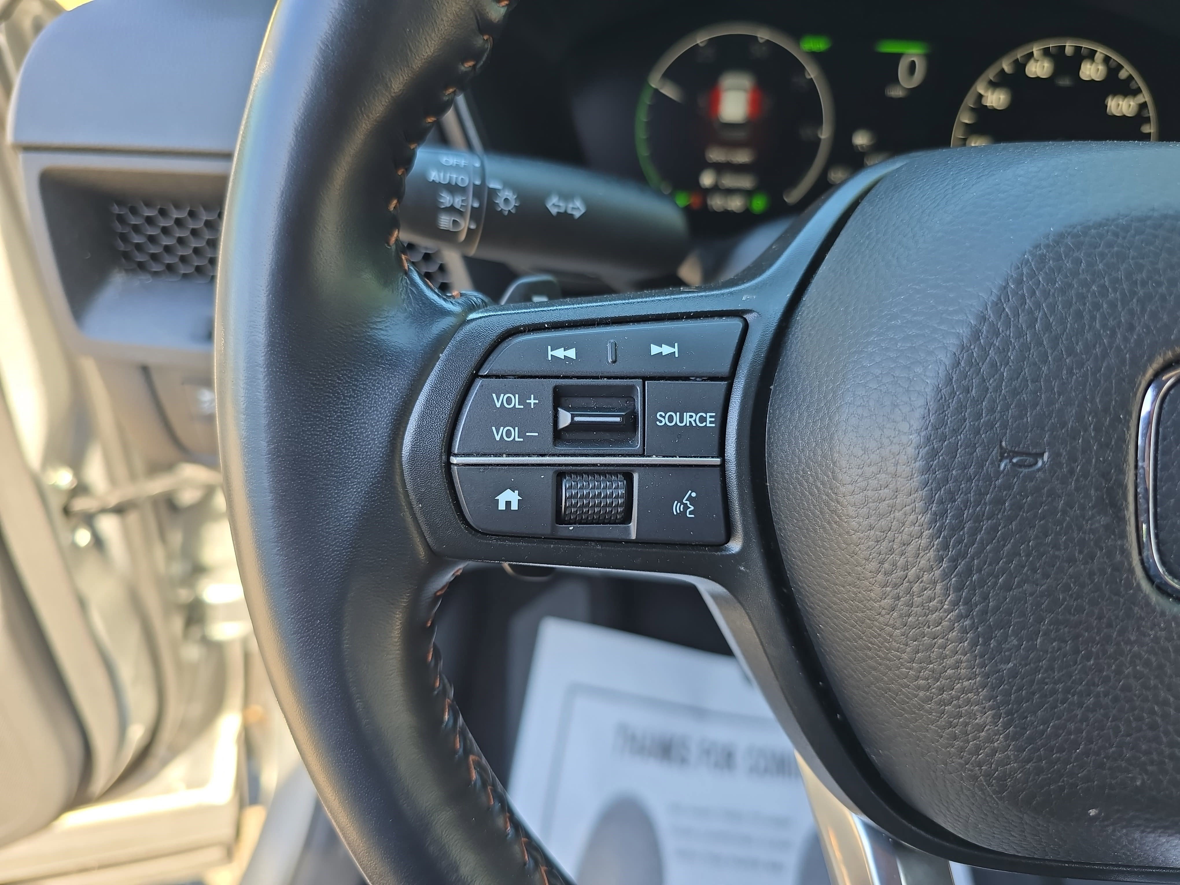 Used 2025 Honda CR-V Sport image 17