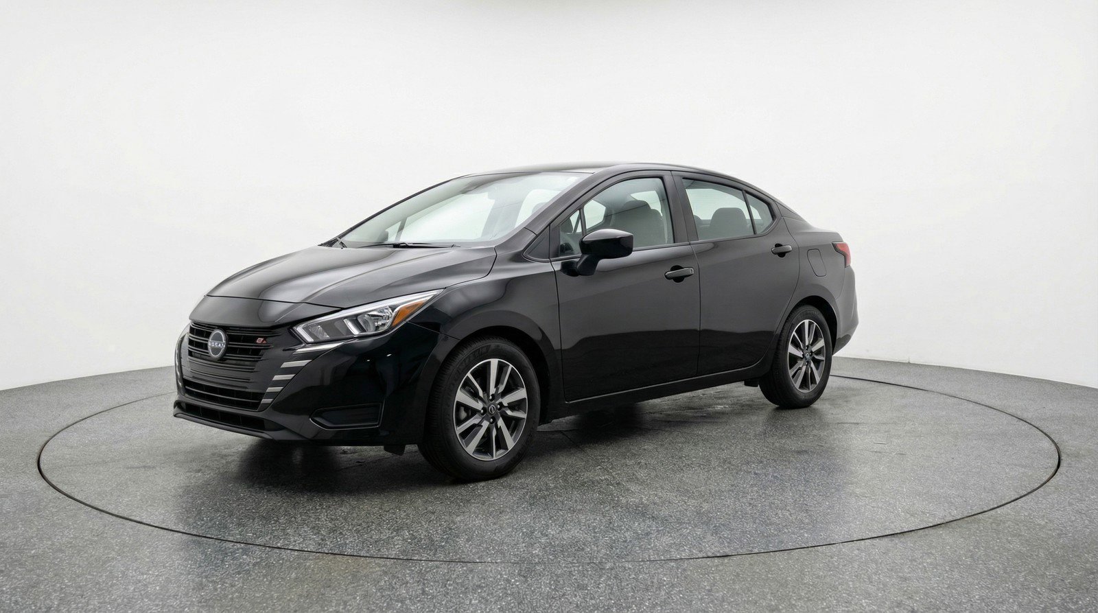 Used 2025 Nissan Versa SV FWD image 3
