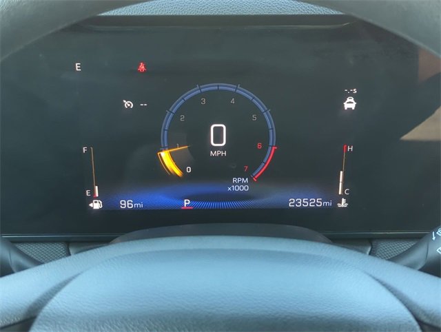 Used 2025 Chevrolet TrailBlazer LT w/ Driver Confidence Package image 16