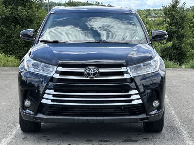Used 2019 Toyota Highlander XLE AWD/4WD image 20