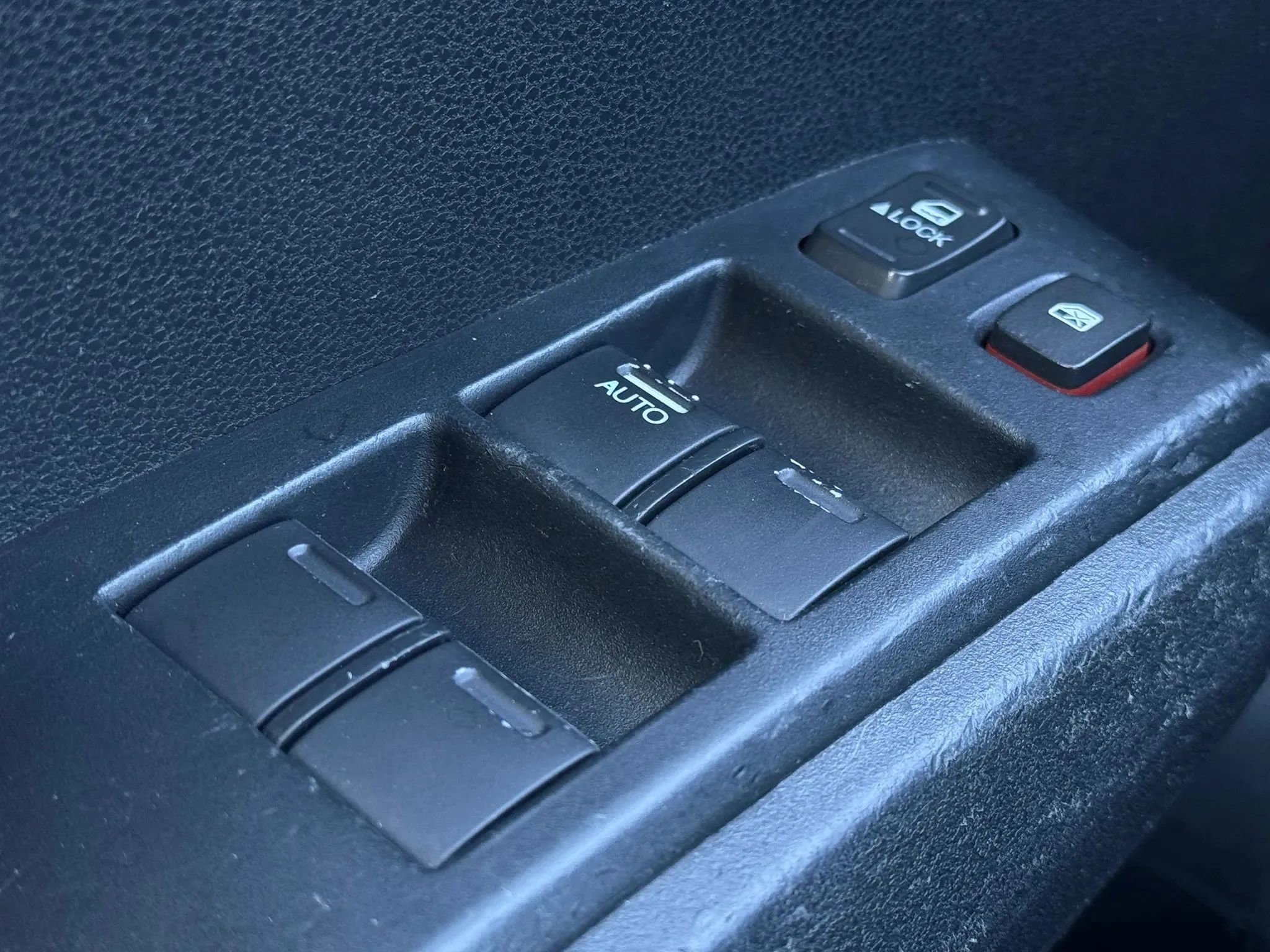 Used 2011 Honda Fit Sport image 23