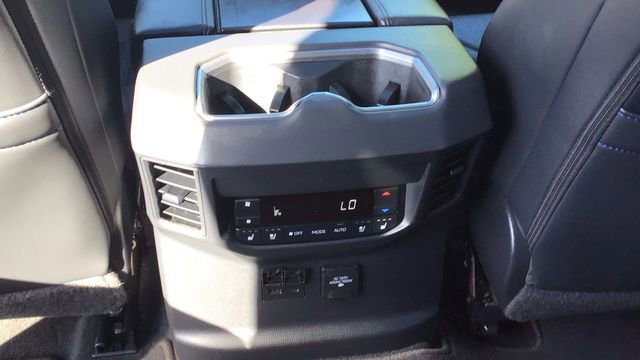 Used 2023 Toyota Sequoia Platinum image 15