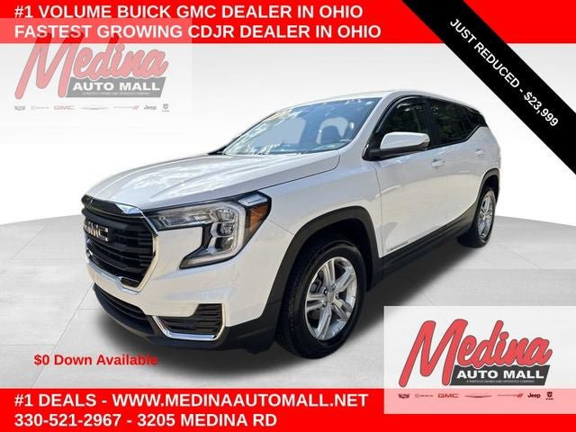 Used 2023 GMC Terrain SLE AWD/4WD image 1
