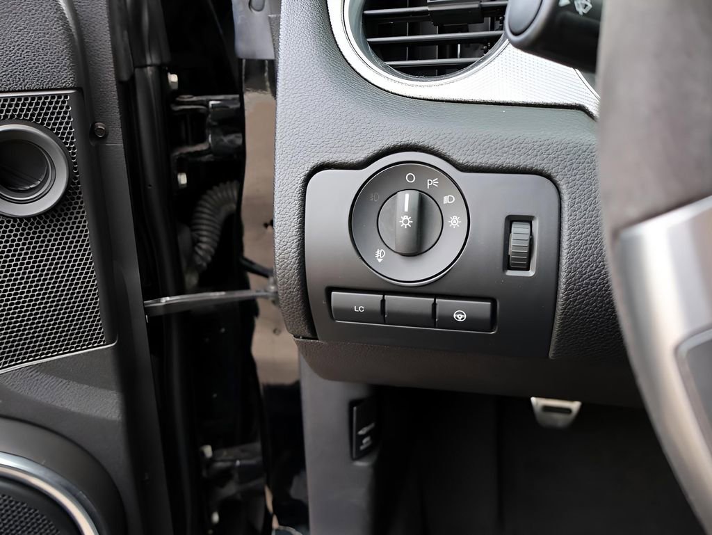 Used 2013 Ford Mustang Shelby GT500 image 34