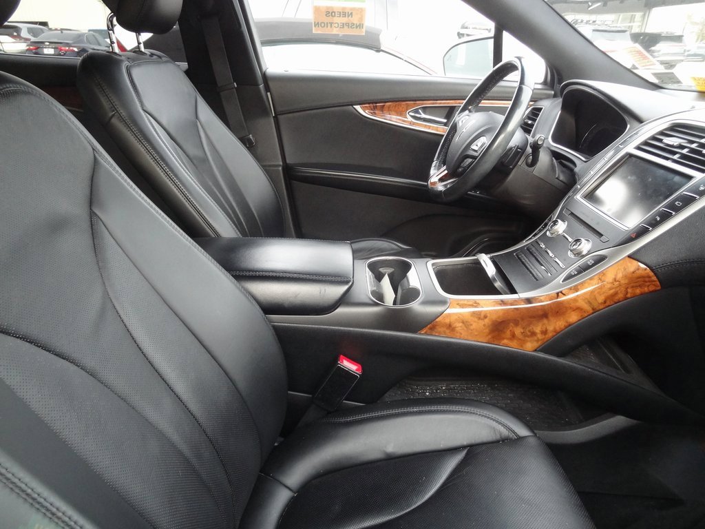 Used 2016 Lincoln MKX Reserve w/ Technology Package image 9
