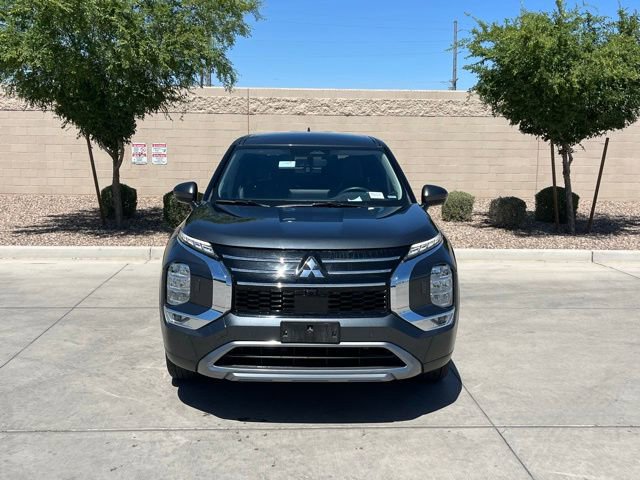 Used 2025 Mitsubishi Outlander SE AWD/4WD image 5