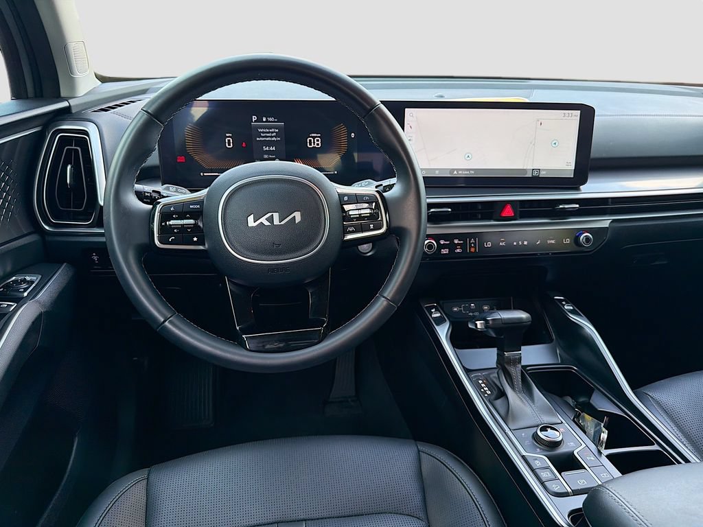Used 2025 Kia Sorento EX AWD/4WD image 19