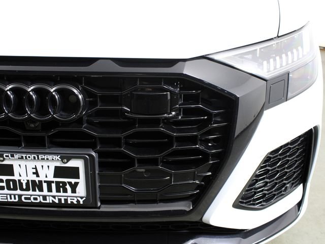 Used 2022 Audi RS Q8 AWD/4WD image 11