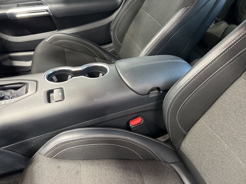 Used 2024 Ford Mustang Coupe RWD image 28